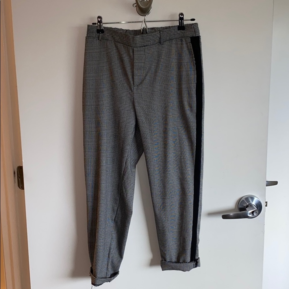 PacSun plaid trouser.